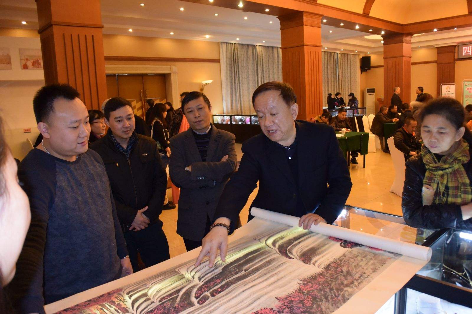 奢侈品典当 他们为何都选择金炬典当行